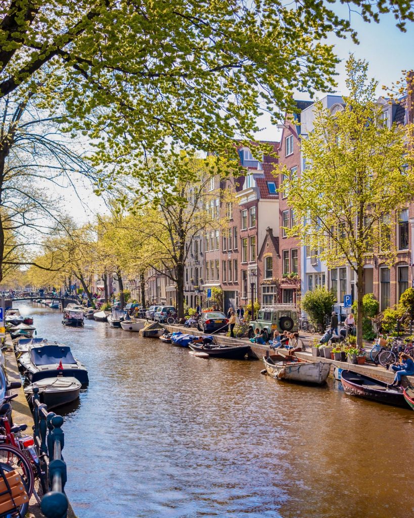 gracht amsterdam