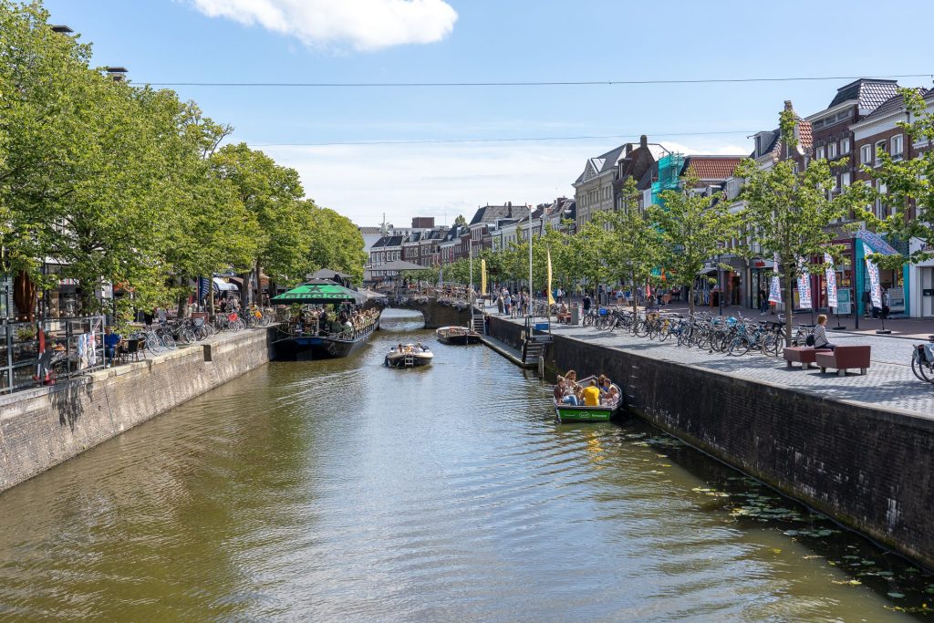 🍻 Vrijdagmiddagborrel Leeuwarden bij Grand Café De Walrus